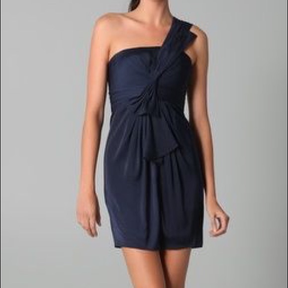 BCBGMaxAzria Dresses & Skirts - BCBGMAXAZRIA Palais Dress